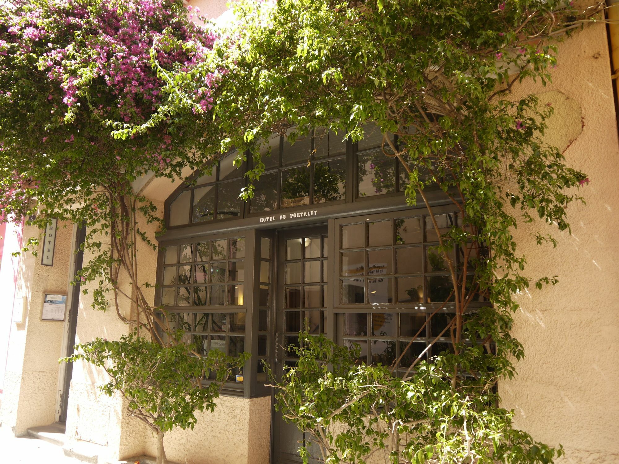 Hotel Portalet Hyeres Exterior photo