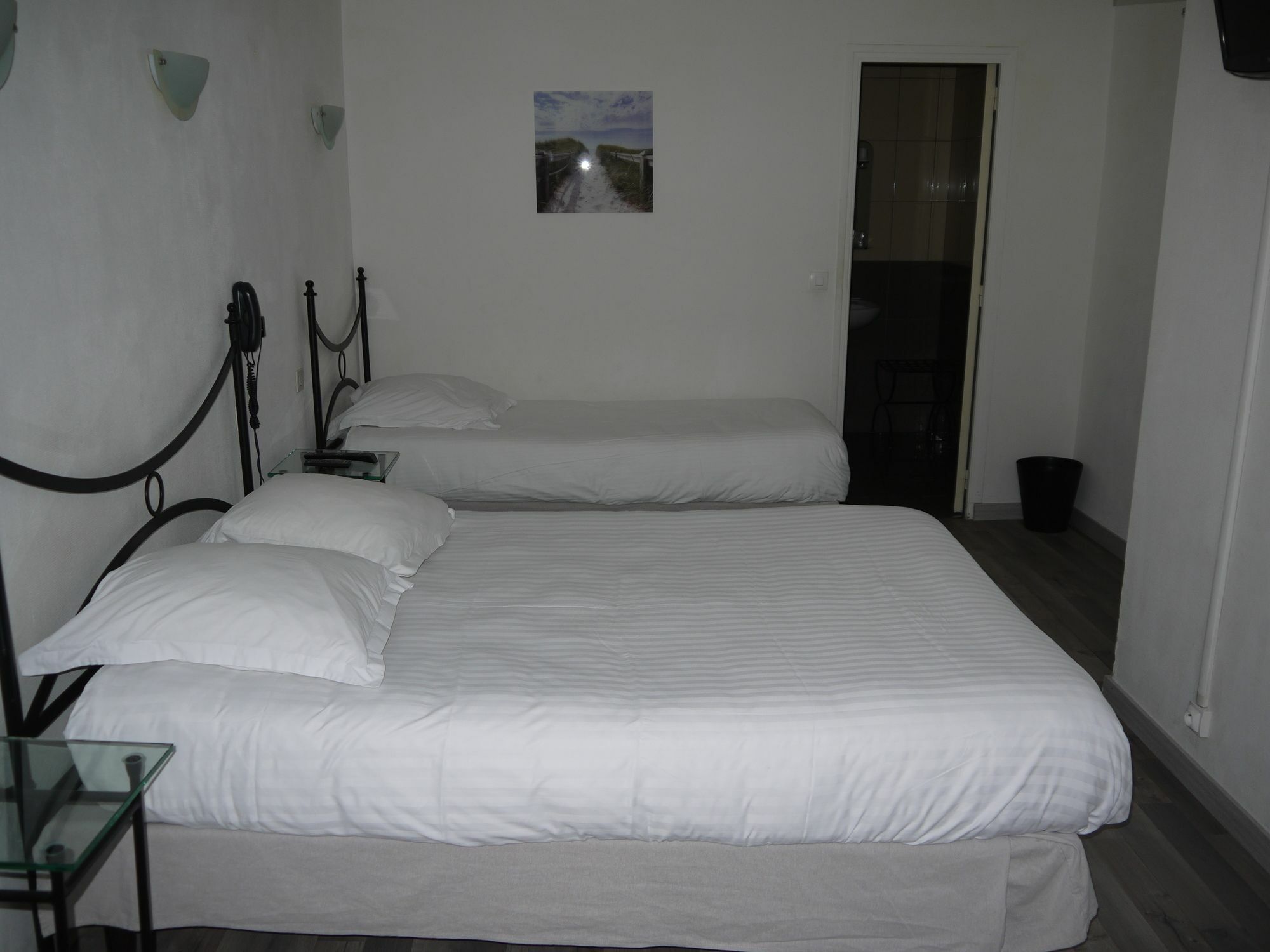 Hotel Portalet Hyeres Exterior photo